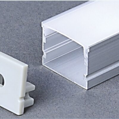 Aluminium Trunk 20*15A with Cover Edge